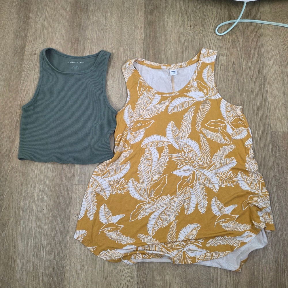 American Eagle Ribbed Crop Tank & Old Navy Luxe Tropical Swing Tank Bundle XS